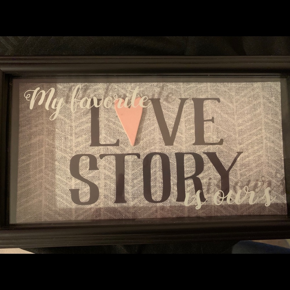 Small shadow box-like sign
